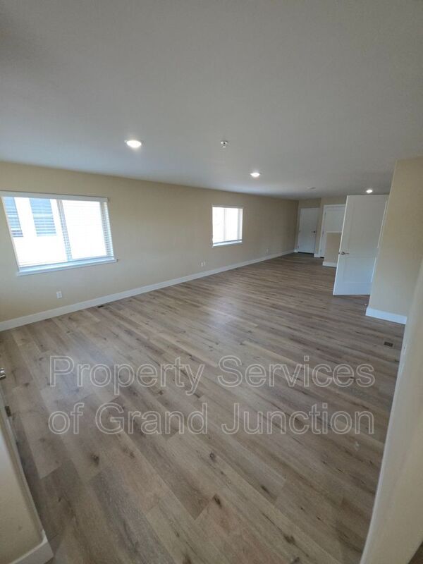 1645 N 7th St Unit B