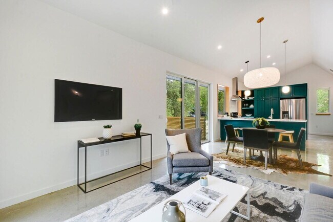 Photo - 6101 Club Terrace