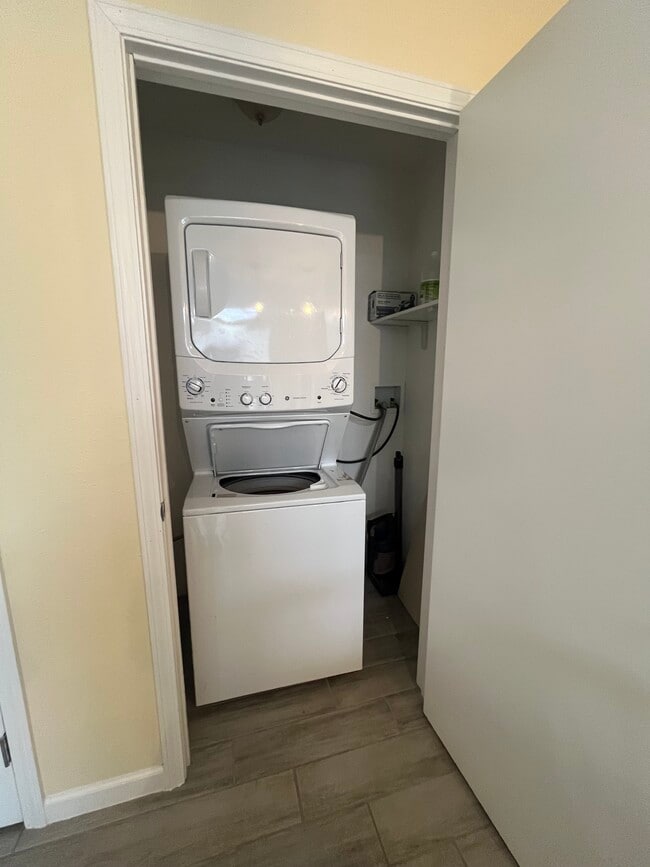 Photo - 11640 Mocho Pl NE