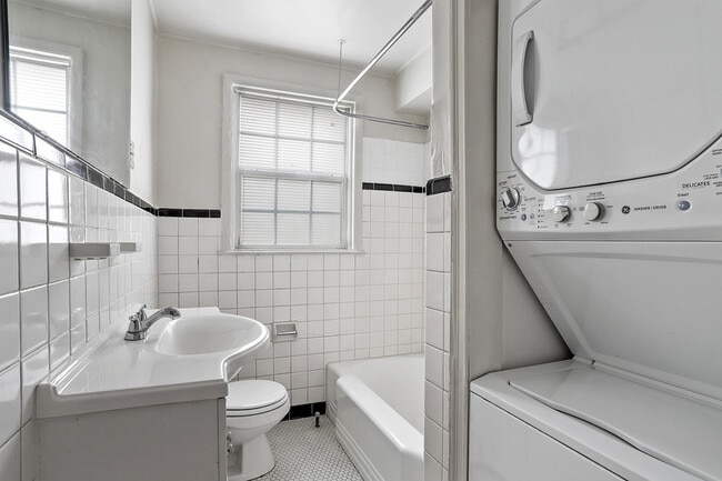 Photo - 4236 Perkins Rd