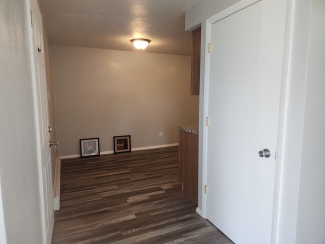 Photo - 692-694 Olson Ave