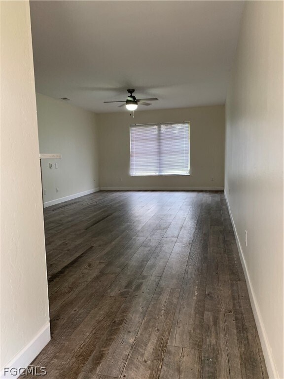 Photo - 4958 Viceroy St Unidad 4