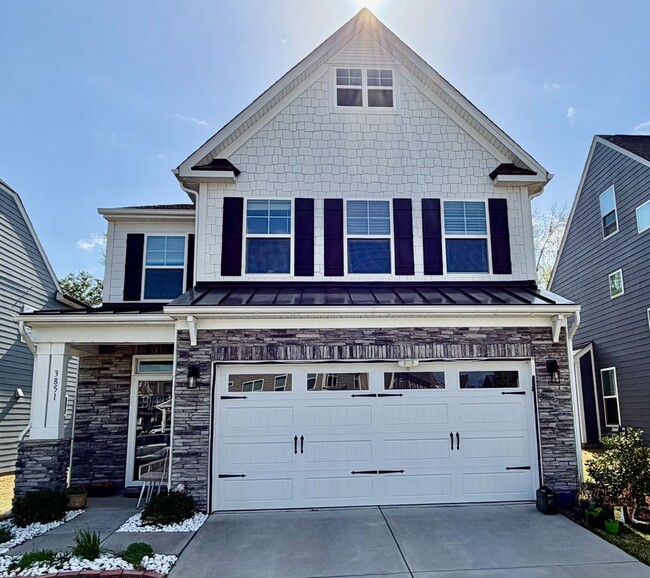 Building Photo - Like new home in Harrisburg!!