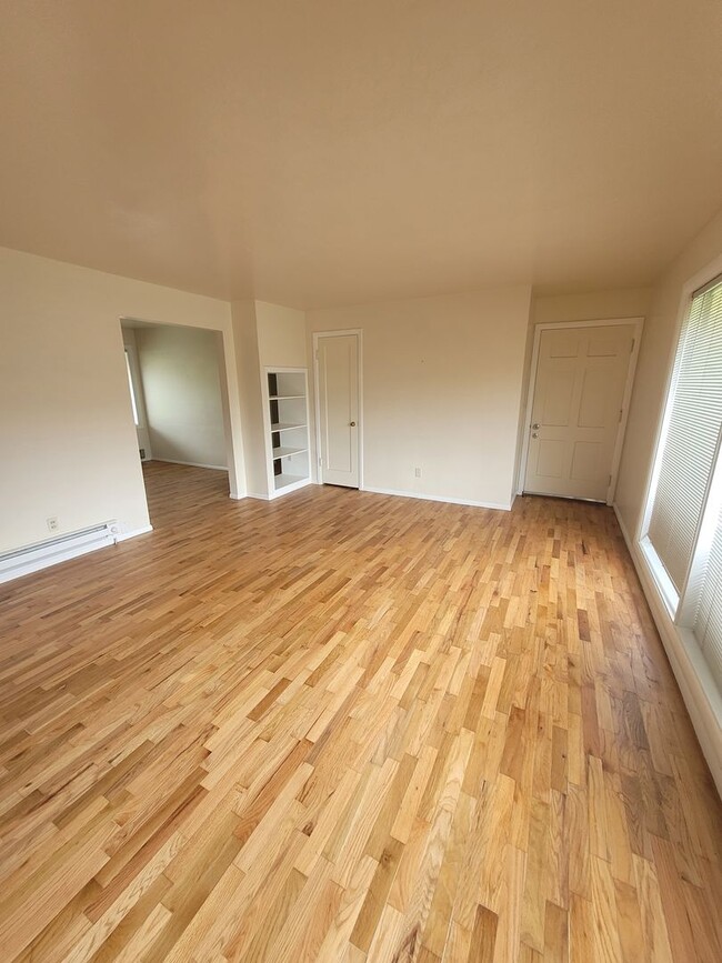 Photo - Charming 3BD/1BA located within walking distance to Friendly/College Hill neighborhood Market of ...