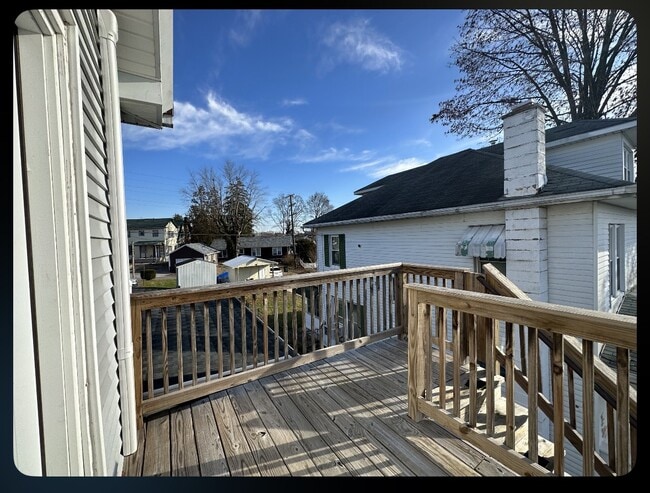 938 Cherry St Unit 201