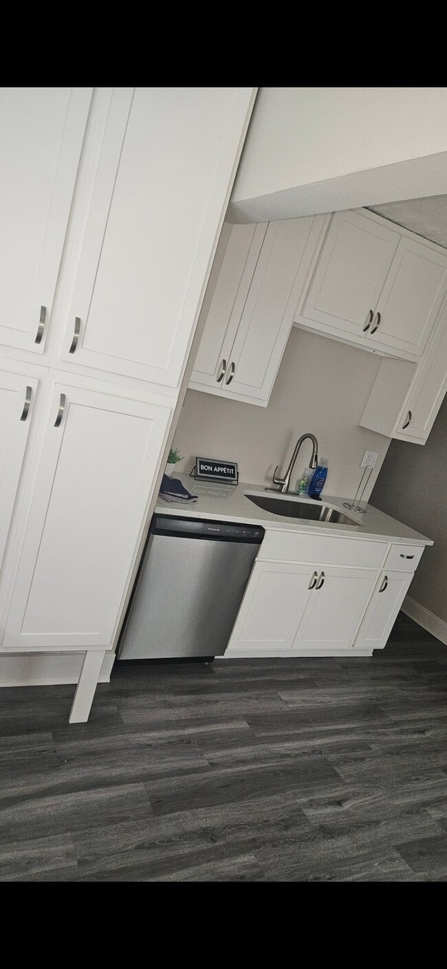 Photo - 962 S Ohio Ave