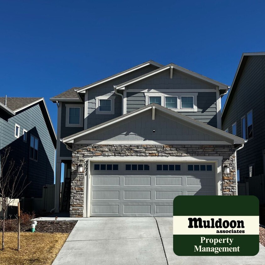 Stunning 3 Bedroom in NE Springs! - Stunning 3 Bedroom in NE Springs!
