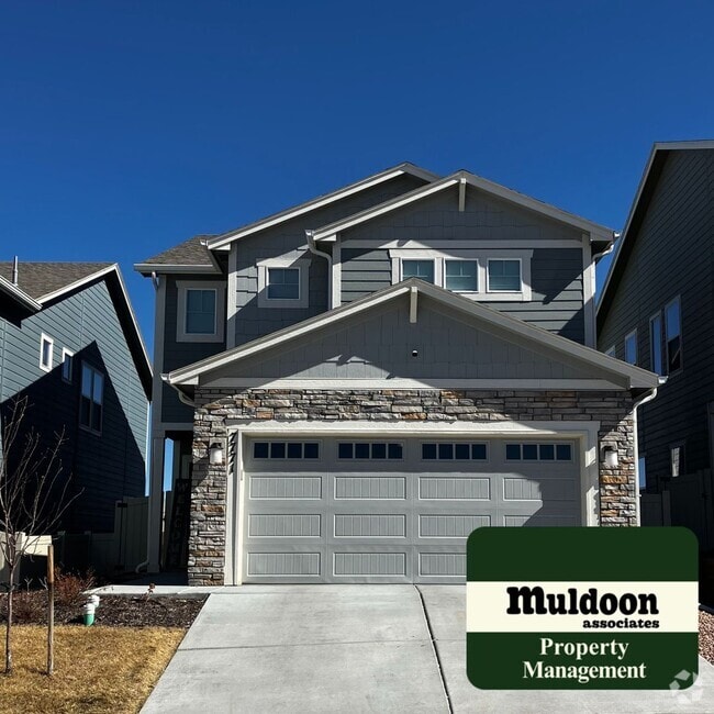 Building Photo - Stunning 3 Bedroom in NE Springs! Rental