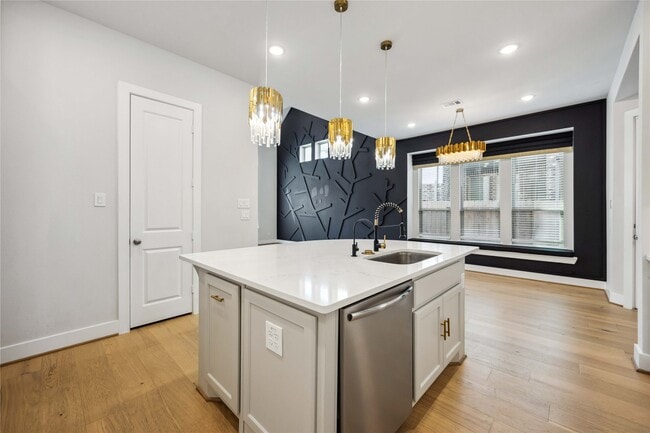 Photo - 18231 Lakepoint Rdg Ln