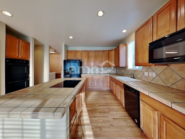 Photo - 17827 Domingo Dr