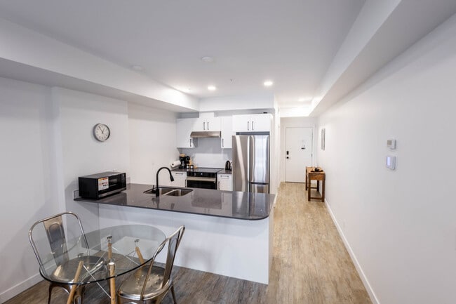 Photo - 1827 Albert St Unité SI ID1373723P