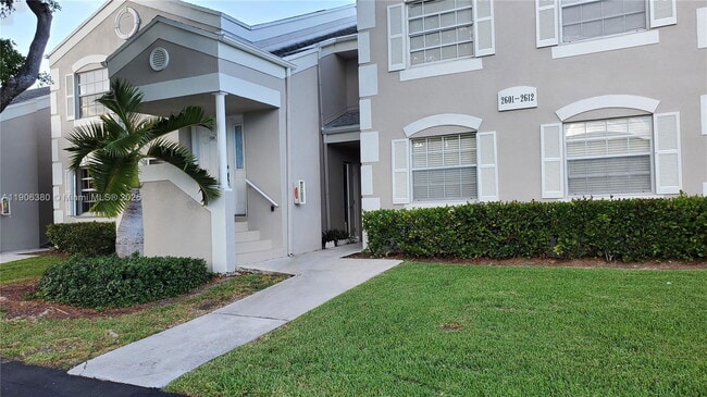 Building Photo - 2605 SE 21st Ct