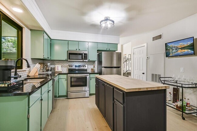 Photo - 5033 Fort Clark Dr