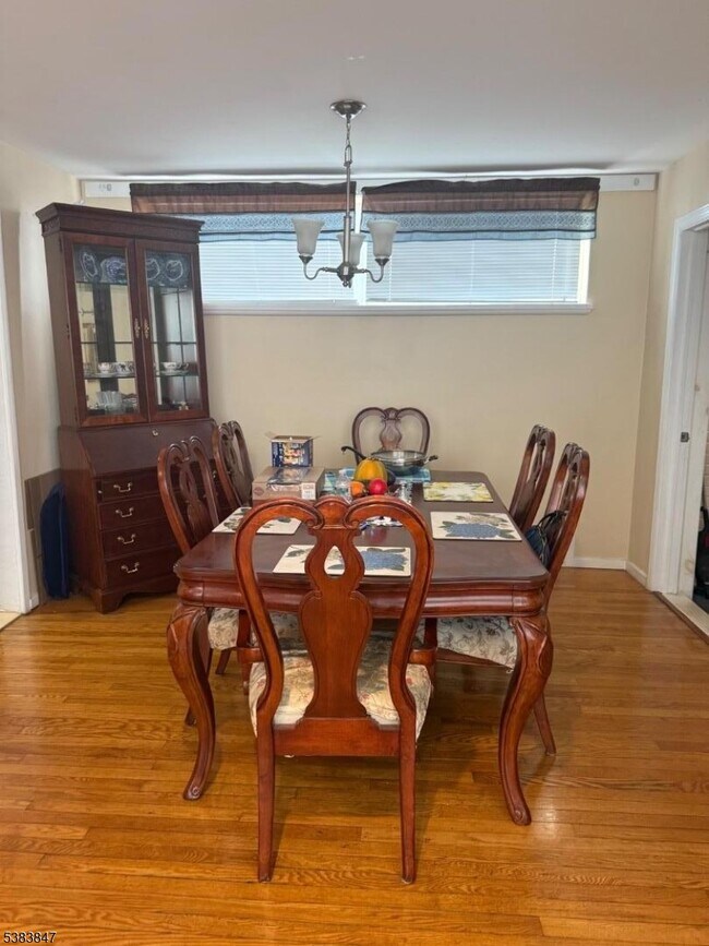 Photo - 916 W Elm St Unit 1