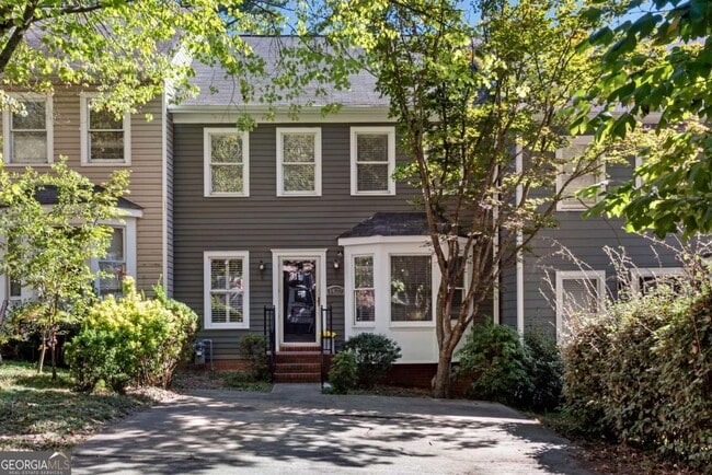 Building Photo - 1427 Old Virginia Ct SE