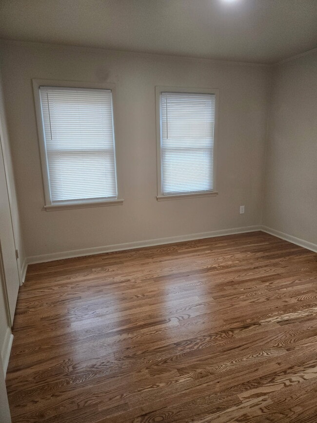 Photo - 2745 Marlene St