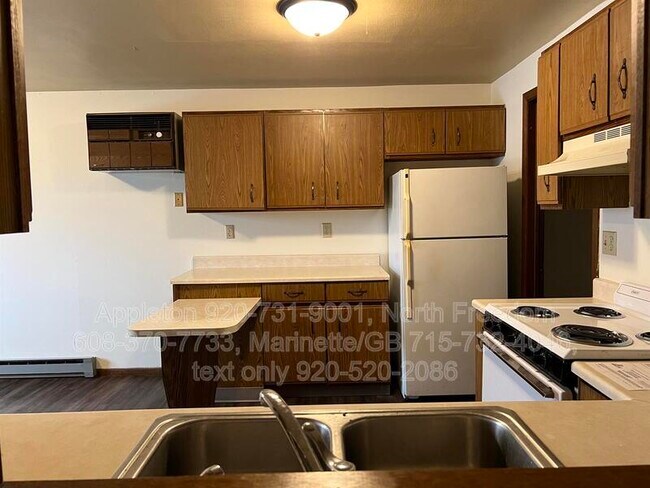 Photo - 476 Cedar St