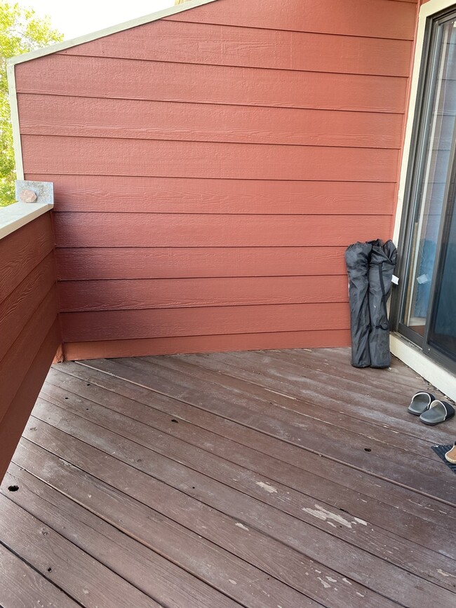 Photo - 2 bedroom westside - Rockrimmon Unit C