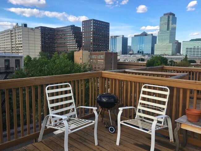 Photo - 204 6th St Unidad 4L