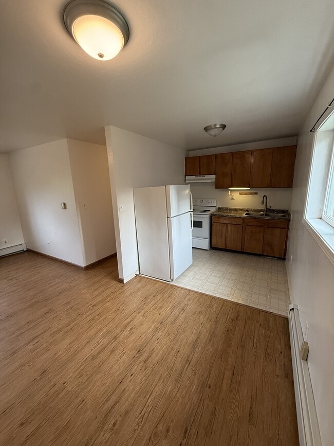 Photo - 2763 Mack Blvd Unit 2