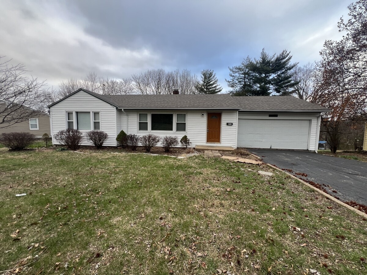 Photo - 613 Plantmore Dr