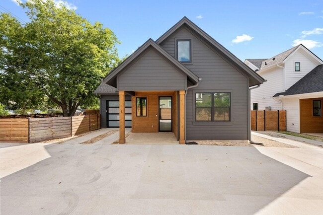 Building Photo - 7706 Watson St