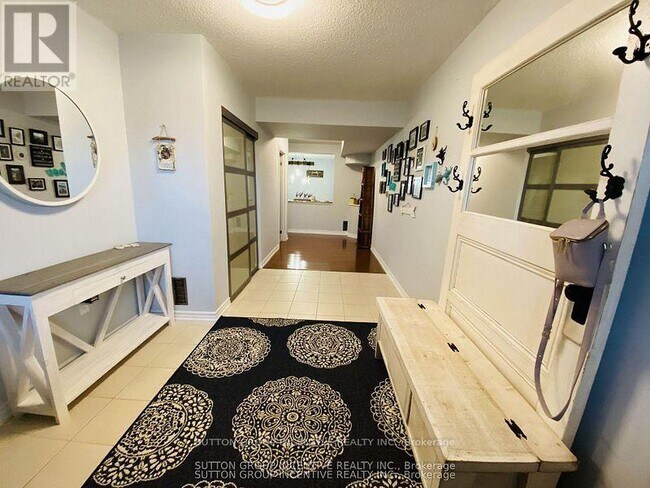 Photo - 1411 Sheldon St