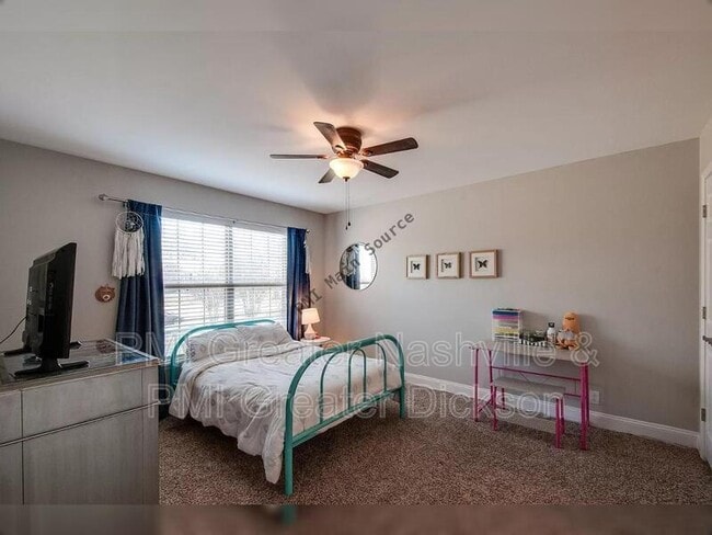 Photo - 5503 Saddlewood Ln