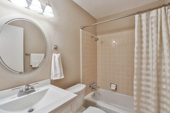 Photo - 9238 Rockhurst Dr