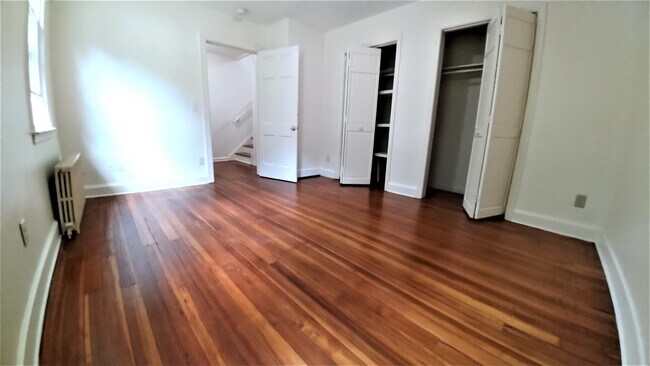 Dormitorio principal (dormitorio 1) - 196 Village Hill Rd Unidad R