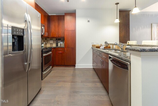 Photo - 618 N Boylan Ave Unidad 520