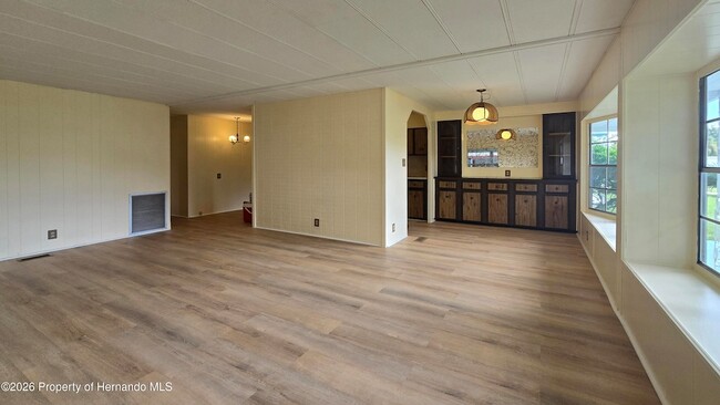 Photo - 7393 Fairlane Ave