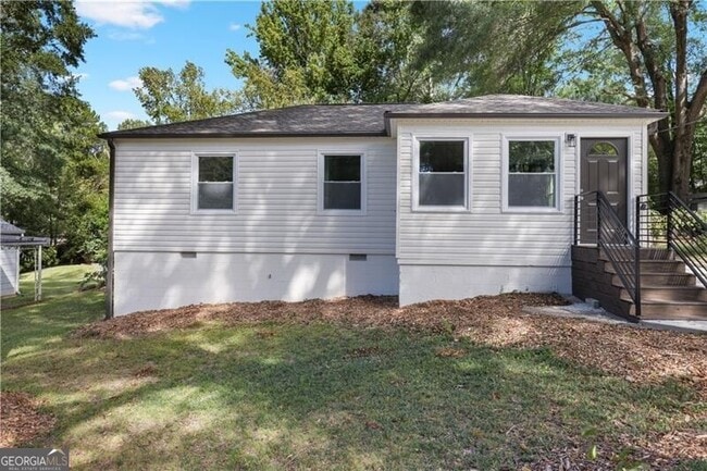 Building Photo - 1967 Sumter St NW