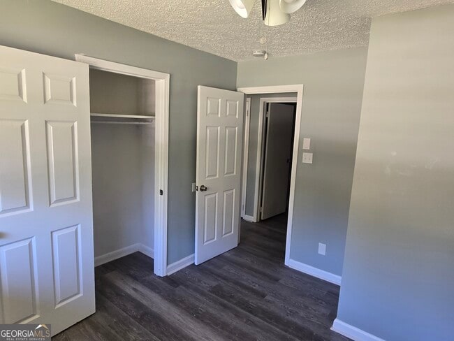 Photo - 6642 Wolf River Dr