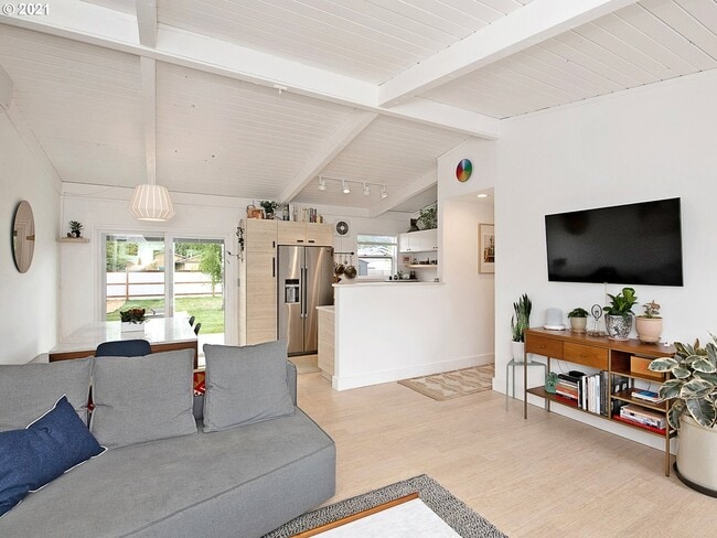 Photo - 3540 N Alaska Pl
