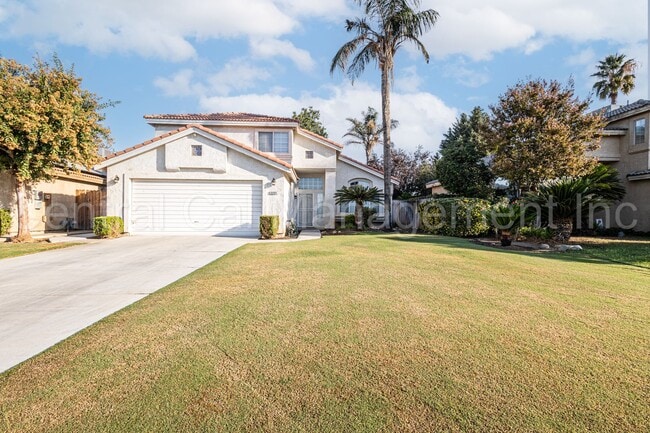 Photo - 3 Bedroom/2.5 Bath Home in Silver Creek - $2295 Per Month!