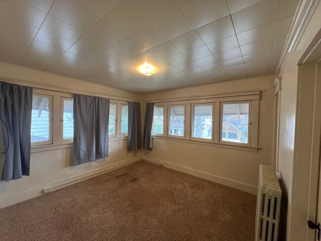 Photo - 222 Lafayette Ave NE Unit 2