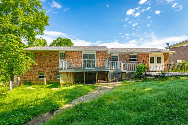 Photo - 12 Sandra Dr