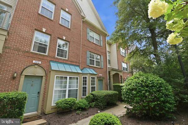 Building Photo - 11876 Breton Ct