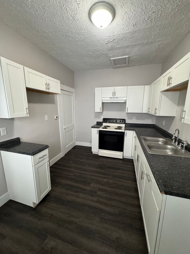 Photo - 1022 S Churchman Ave Unit 1024