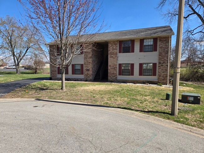 Building Photo - 3 Quail Hollow Ct Unit 3 D Quail Hollow