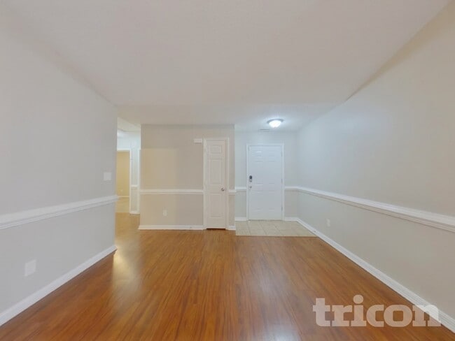 Photo - 4901 Farmview Dr