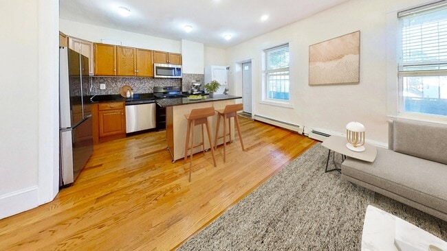 Photo - 7 St Mark St Unit 3