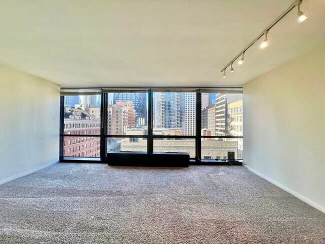 Photo - 900 N Lake Shore Dr Unit 1401