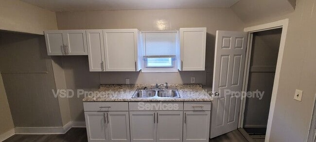 Photo - 7523 Aetna Rd