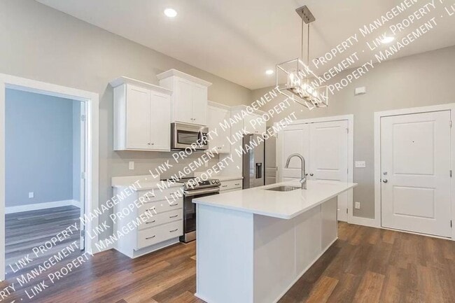 Building Photo - 1445 Fagan St Unit 1445 Fagan St 313 Rental