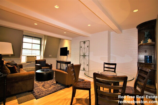 Photo - 113 Beacon St Condominio Unidad 6