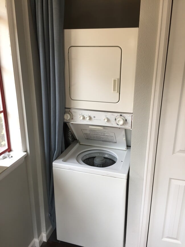 Photo - 431 N Franklin St