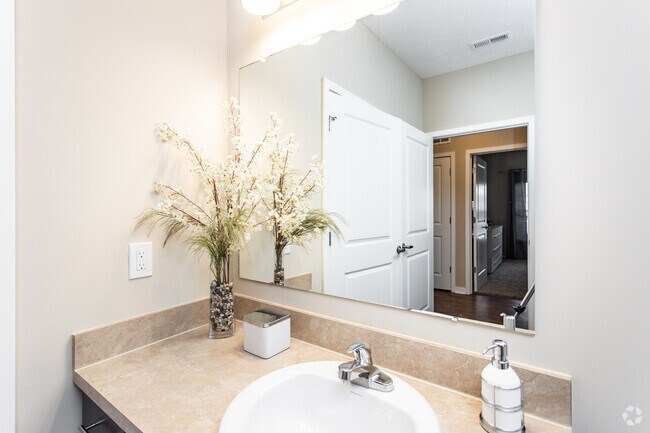 1BR, 1BA - 791 SF - Cooper