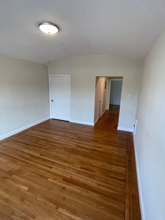 Photo - 2300 22nd Ave Unidad 6